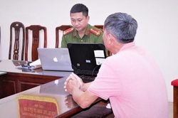 Giao xe mô tô cho con trai gây tai nạn, người cha bị khởi tố