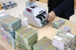 Một ngân hàng báo lãi tăng hơn 38%, giảm gần 1.000 nhân sự trong quý I