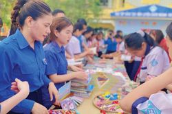 'Bông hoa' tiên tiến làm theo lời Bác