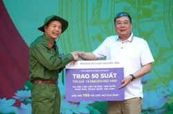 Tri ân quá khứ - Xây dựng tương lai