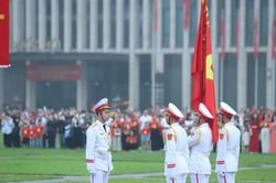 Trang nghiêm Lễ chào cờ tại Quảng trường Ba Đình sáng ngày 30-4