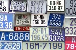 Sản xuất, mua, bán biển số xe trái phép sẽ bị xử lý như thế nào?