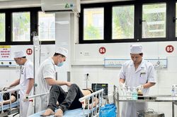Các cơ sở y tế đảm bảo chăm sóc sức khỏe người dân trong dịp nghỉ lễ