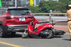 Liên tiếp xảy ra va chạm giao thông trên cầu Sông Hàn