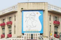 Họa sĩ Từ Thành và bức tranh biểu tượng của khát vọng hòa bình