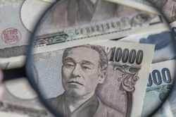 Tỷ giá Yen Nhật hôm nay 3/5/2025: Tăng giá trở lại