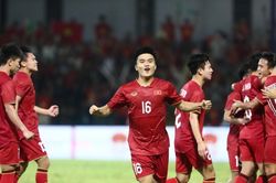 Một CLB Việt Nam bị FIFA đánh rớt hạng vì gian lận; Man City nhọc nhằn đánh bại Wolves