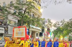 3.500 người tham gia diễu hành 'Hải Phòng rực rỡ 70 mùa hoa'