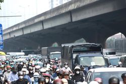 Hà Nội: Nhiều tuyến đường ùn tắc trong ngày đầu đi làm sau kỳ nghỉ lễ