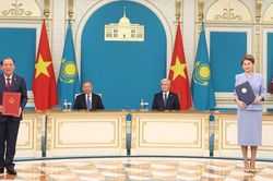 Hợp tác văn hóa Việt Nam - Kazakhstan: Ưu tiên tổ chức các chương trình văn hóa nghệ thuật