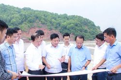 Phân cấp mạnh theo nguyên tắc: 'Địa phương quyết, địa phương làm, địa phương chịu trách nhiệm'
