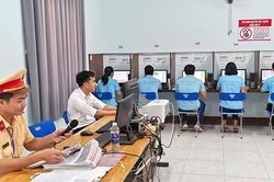 Công an các địa phương tổ chức kỳ sát hạch lái xe đầu tiên