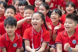 Hà Nội ưu tiên tuyển sinh đầu cấp 'gần nhà', phụ huynh thở phào