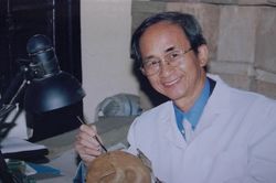Hành trình theo dấu người cổ của PGS.TS Nguyễn Lân Cường