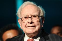 Tỷ phú Warren Buffett sẽ để lại cho người kế nhiệm gần 350 tỷ đô la Mỹ tiền mặt