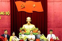 Hợp nhất Báo và Đài PT&TH tỉnh Hòa Bình thành Báo Hòa Bình