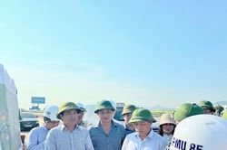 Chính phủ làm việc với các địa phương về giải ngân vốn đầu tư công
