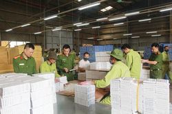 Bài 4: Những chuyển biến rõ rệt ở địa bàn ven biển, biên giới
