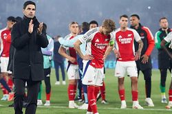 Arsenal bị PSG loại khỏi cúp C1, Mikel Arteta vẫn tuyên bố rất khó tin