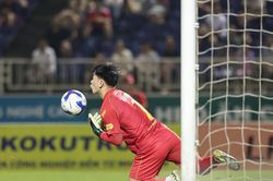 Sông Lam Nghệ An tiếp đón Hà Nội FC: Thủ môn Văn Việt trở lại