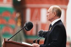Tổng thống Putin chúc mừng người dân Nga nhân Ngày Chiến thắng