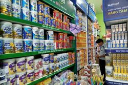 Kon Tum: Tăng cường quản lý kinh doanh thực phẩm tại khu vực biên giới