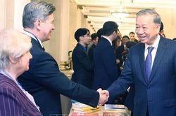 Tổng Bí thư Tô Lâm gặp mặt các nhân sĩ, trí thức, chuyên gia Nga từng giúp đỡ Việt Nam