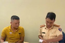 Kịp thời xác minh tài xế xe buýt cố tình mở cửa xe va vào người đi xe máy