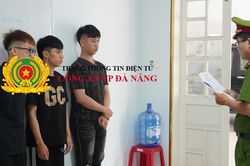 Khởi tố 21 đối tượng tụ tập, mang hung khí đi gây rối trật tự công cộng