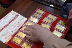 Giá vàng sáng 12/5 giảm sau tín hiệu tích cực từ đàm phán thương mại Mỹ - Trung