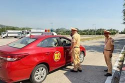 600 câu hỏi dùng cho SÁT HẠCH LÁI XE cơ giới đường bộ