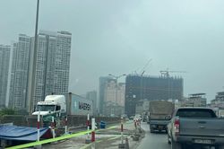 Hà Nội: Cấm xe đi vào đường Vành đai 3 trên cao để sửa khe co giãn