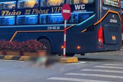 Xe khách tông xe máy tại ngã tư, một người tử vong