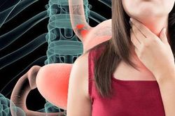 Ợ nóng do căng thẳng ôn thi ứng phó như thế nào?
