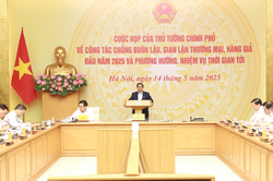 Thủ tướng chủ trì cuộc họp về công tác chống buôn lậu, gian lận thương mại, hàng giả