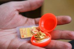 Giá vàng hôm nay giảm trong phiên sáng