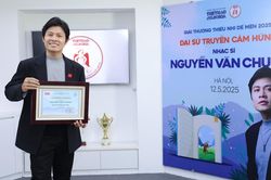 Ca khúc của 'Đại sứ truyền cảm hứng' giải thưởng Dế Mèn vào đề thi Văn