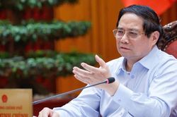Thủ tướng yêu cầu bổ sung chế tài xử lý người nổi tiếng quảng cáo sai sự thật