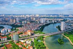 Bất động sản Hà Nội 'hết dư địa', nhà đầu tư ùn ùn 'săn đất' tỉnh lẻ?