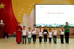 Hội Khuyến học tỉnh trao học bổng cho 55 học sinh vùng biên giới năm 2025