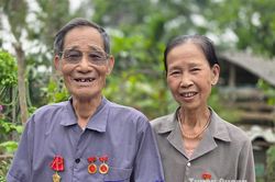 Hai vợ chồng đảng viên mẫu mực