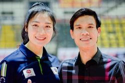 Tin nóng thể thao tối 17/5: Chồng Phạm Thị Yến lần đầu bộc bạch về bạn đời là hoa khôi bóng chuyền