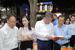 Khai mạc không gian trưng bày văn hóa, du lịch - di sản kiến trúc và sản phẩm OCOP của Lâm Đồng tại Hà Nội