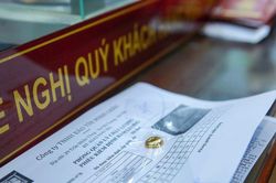 Giá vàng hôm nay tiếp tục giảm