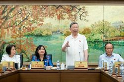 Tổng Bí thư: Nguồn lực xã hội lớn lắm, phải huy động được sức dân