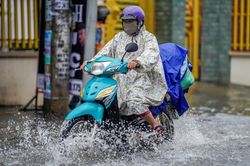 Mưa dông gia tăng ở TP.HCM