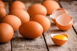 Bác bỏ tin đồn trứng gà giả