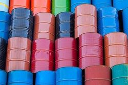Tin Thị trường: Sắc đỏ phủ bóng thị trường dầu quốc tế