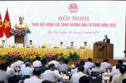 Thủ tướng Phạm Minh Chính chủ trì Hội nghị thúc đẩy động lực tăng trưởng đầu tư công năm 2025