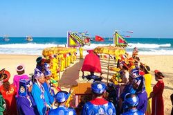 Đưa Lễ hội cầu ngư Vạn đầm Xương Lý vào phát triển du lịch